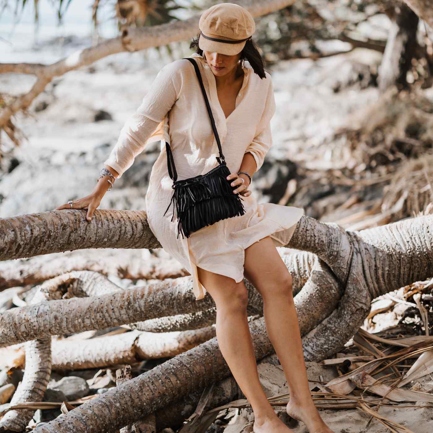 Floss - Black - Image 3