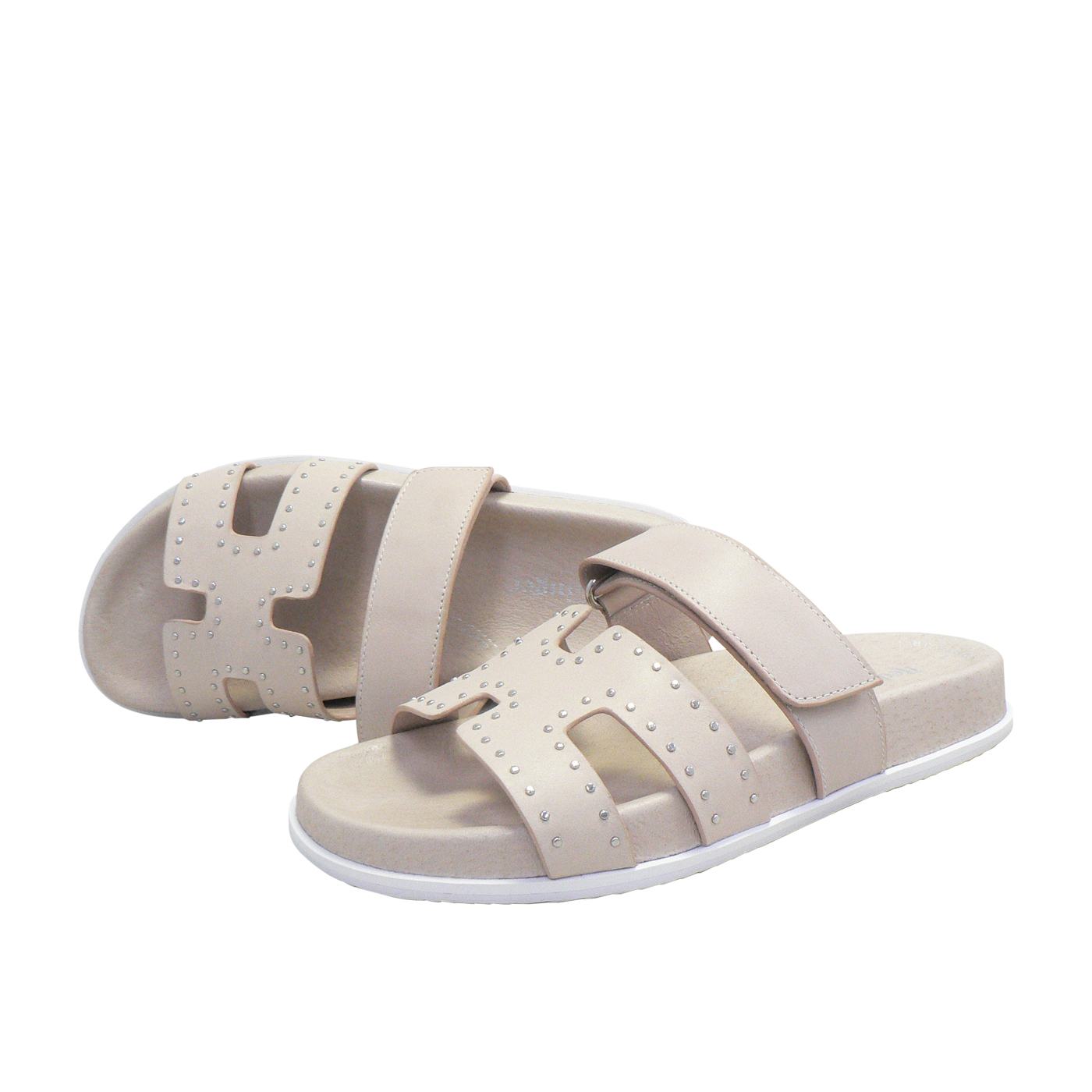 Penny II - Cafe - Image 6