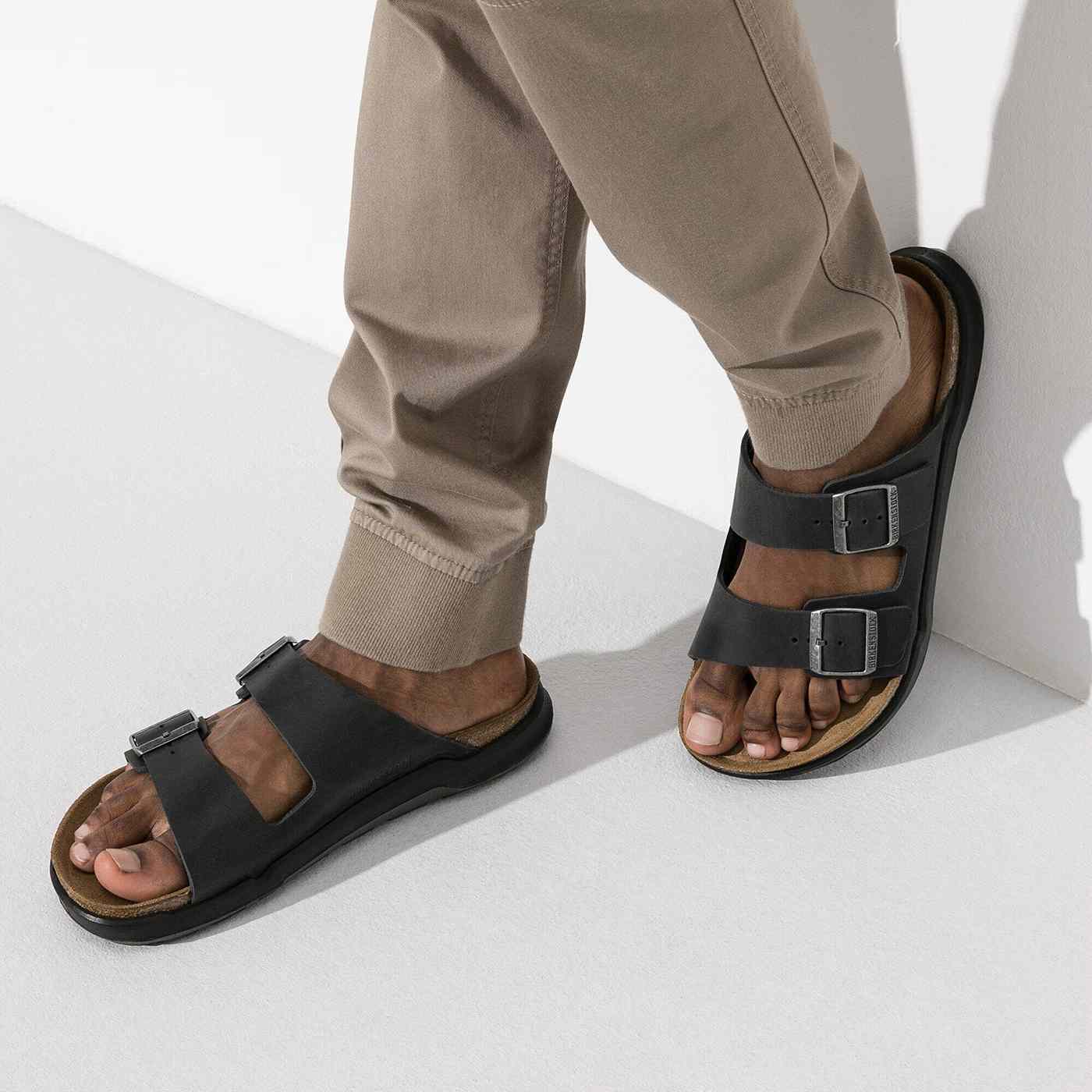 Arizona Cross Town Oiled Leather - Black (REGULAR FIT) - Image 6